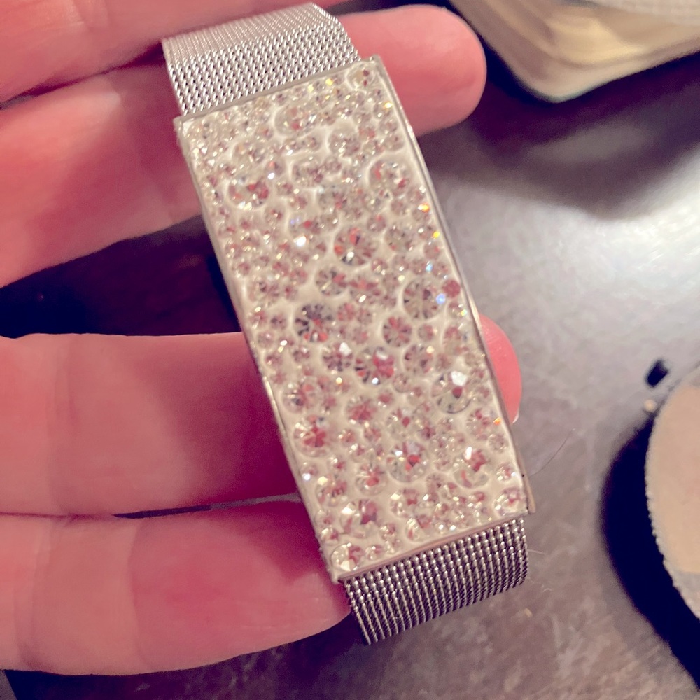 Fake rhinestones bracelet
